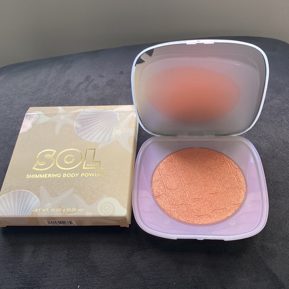 Colourpop Sol shimmering body powder in Skinny Dippin’ - Picture 2 of 3